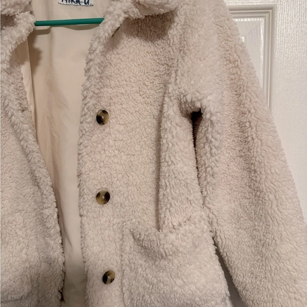 Old Navy Kids Cozy Cream Sherpa Jacket